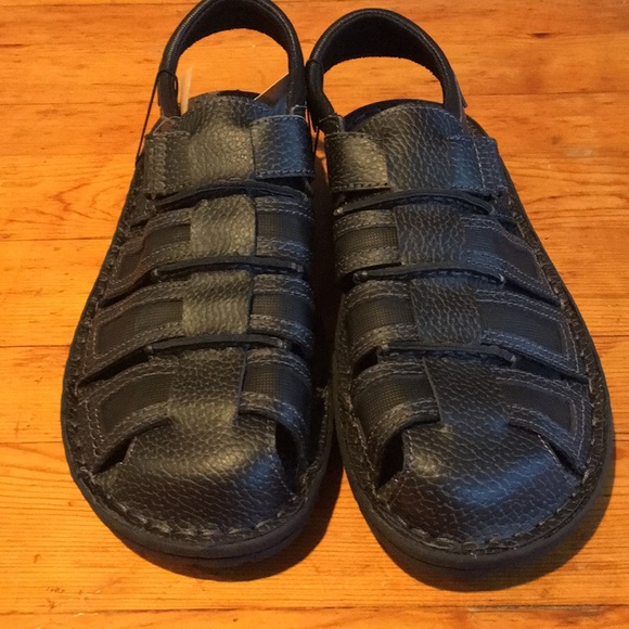 weatherproof vintage sandals